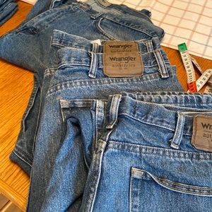 Wrangler, authentic men’s denim jeans